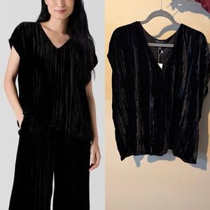 Eileen Fisher Black Crushed Velvet V Neck Square Blouse NWT